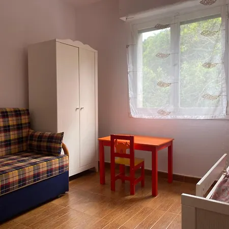 Asturiano En Appartement Pravia